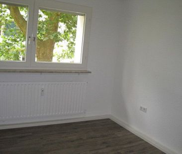 günstige 2,5 Zimmer-Wohnung - Foto 1