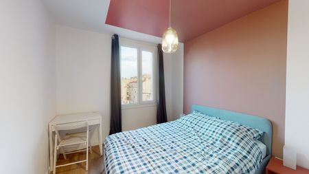 Très beau T5 meublé de 80m² proche Saint-Charles - Photo 3