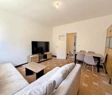 Location Appartement 3 pièces 67m² MARSEILLE 3ème - Photo 2