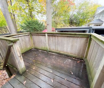 For Lease - 2469 Queen Street Unit# 1, Toronto, Ontario - Photo 3