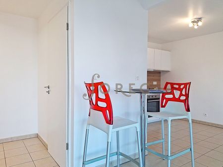 Location Appartement 3 pièces 55m² HAYANGE 57700 - Photo 3