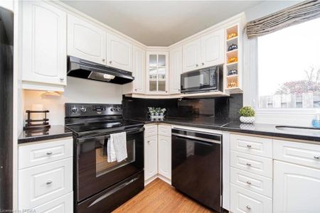 For Lease - 43 KANATA Crescent Unit# UPPER, Brantford, Ontario - Photo 5