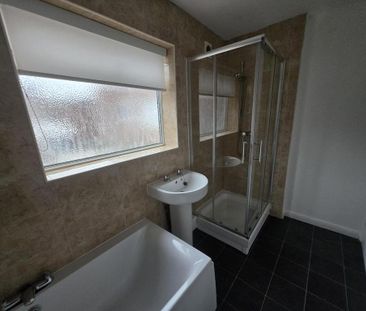 4 bedroom maisonette to rent - Photo 3