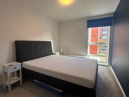 2 bedroom flat to rent - Photo 4