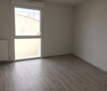 Location Appartement 3 pièces 60m² - Photo 6