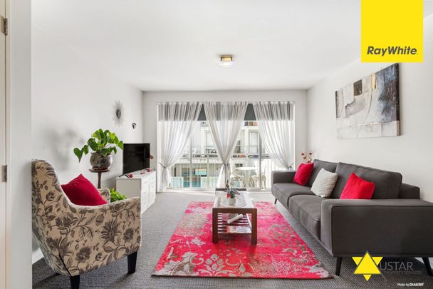 Excellent 1-Bedroom Apartment: Pool Access, Storage & Two Car Parks in Onehunga Central (unfurnished - Photo 1