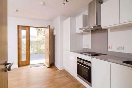 Norfolk Court, BA1 - Photo 5