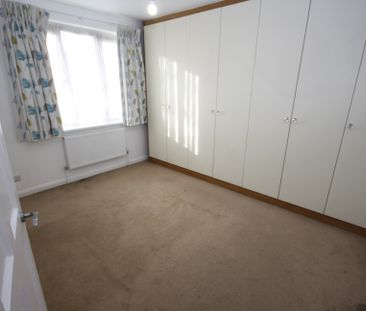 Owen Close, Northolt - Photo 6