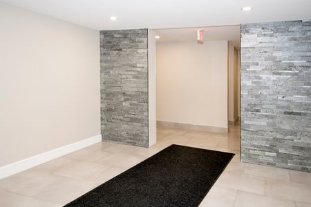 Emery Suites - 160 Emery Street West - Photo 2