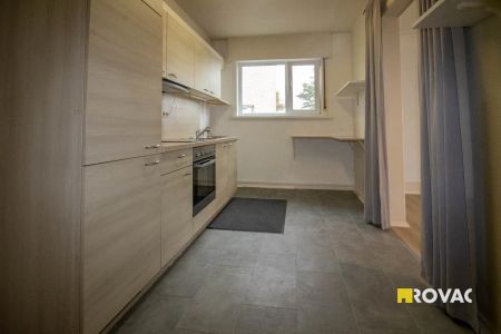 Instapklaar appartement met 2 slaapkamers en garagebox - Foto 2