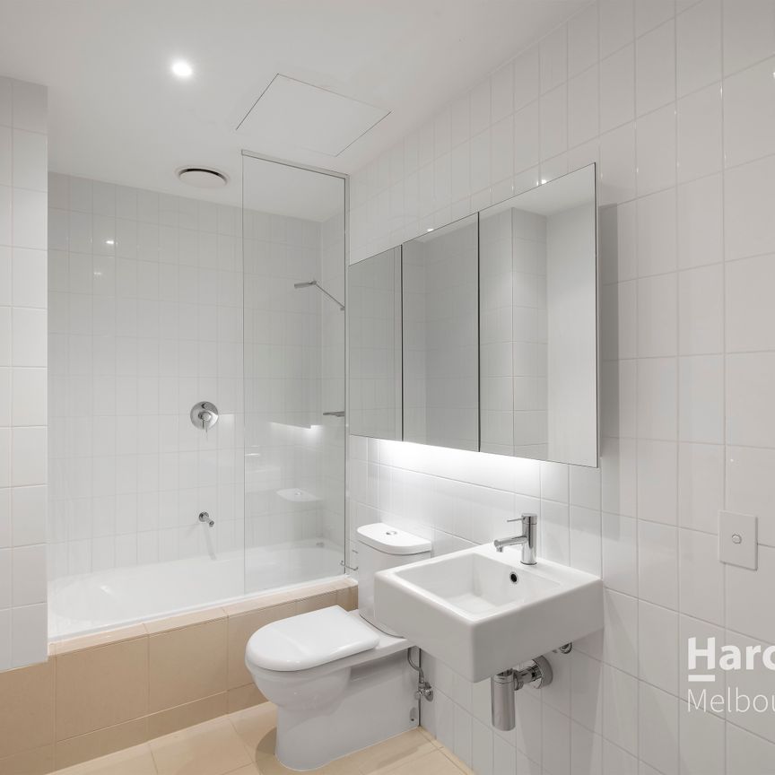 504B/399 Bourke Street, Melbourne VIC 3000 - Apartment For Rent | Domain - Photo 1