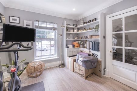 Seaton Close, Putney, SW15 3TJ - Photo 2