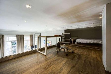 Bramham Gardens, Earls Court, SW5 - Photo 4