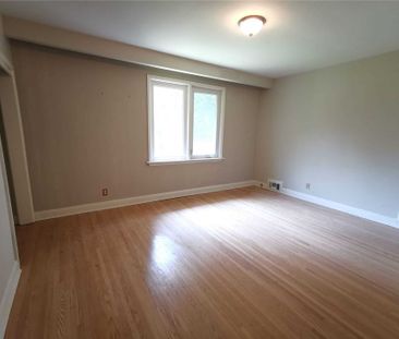 For Lease - 67 Munro Boulevard, Toronto, Ontario - Photo 3