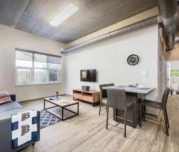 Regent Student Living - Photo 3