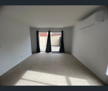 2/20 Walsh Street, Broadmeadows, Vic 3047 - Photo 3