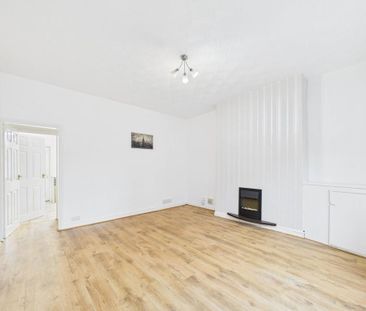 2 bedroom end of terrace house to rent - Photo 1