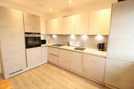 2 bedroom flat to rent - Photo 5