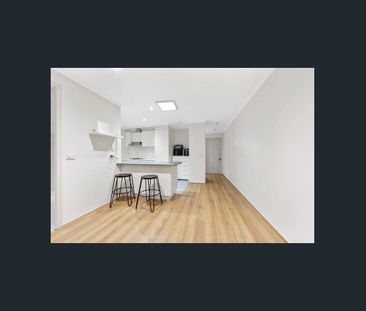 Charming Single-Story Home in Prime Seabrook Location - Photo 6