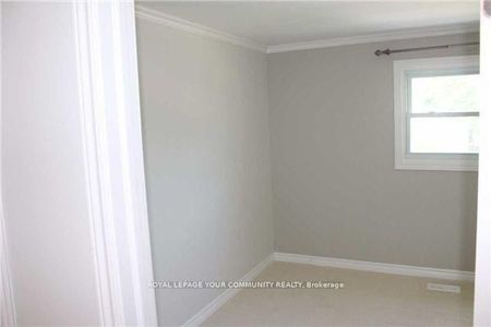 For Lease - 303 Kenwood Avenue, Georgina, Ontario - Photo 3