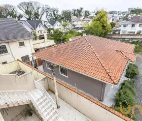 Sobrado para alugar 3 quartos, 141 m² em Água Verde, Curitiba - Photo 1