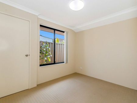 Easy-Care Lifestyle in a Prime Location - Photo 5