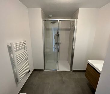 Location Appartement 2 pièces 43m² - Photo 6