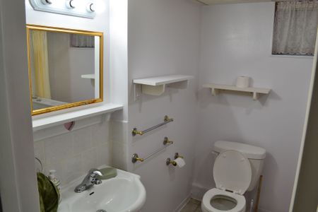 For Lease - 505 Mohawk Road Unit# Basement, Hamilton, Ontario - Photo 2