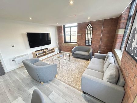 2 bedroom flat to rent - Photo 2