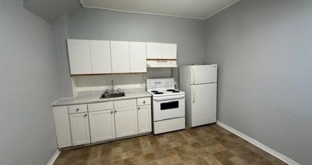 313 Midland Ave Midland | $1350 per month | Utilities Included - Photo 2