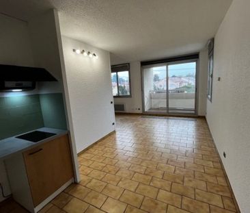 Appartement F1 à louer à TOURNON SUR RHONE - Photo 2