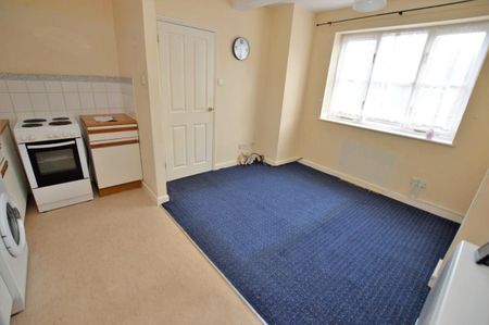 Bradgate Drive, Wigston - Photo 4