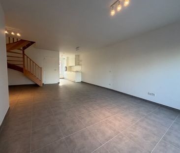 Knusse nieuwbouwwoning te huur in Sijsele - Foto 1