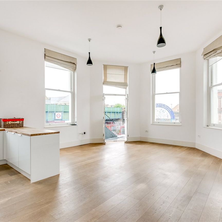 Wells Road, Shepherd's Bush, W12, London - Photo 1