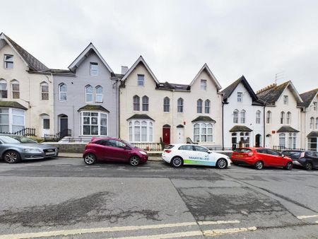 3 bedroom maisonette to rent - Photo 3
