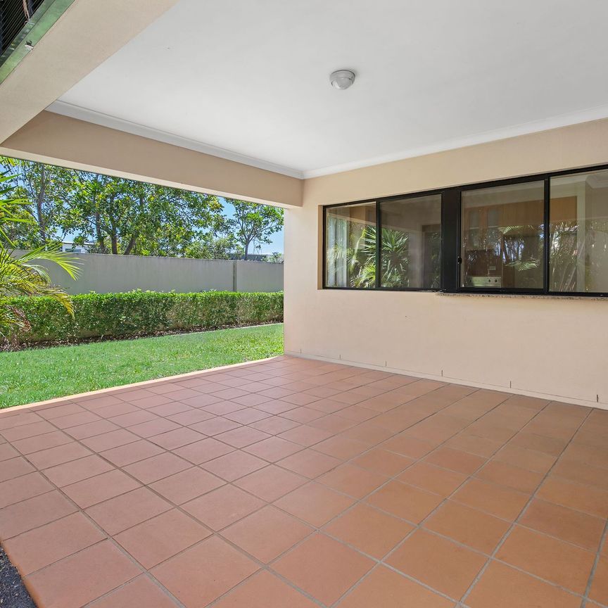 538 Oyster Cove Promenade, Helensvale. - Photo 1