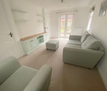 Hobart Crescent - Photo 1