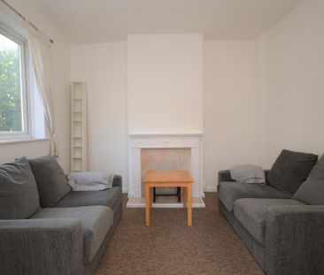 4 bedroom terraced house to rent - Photo 1