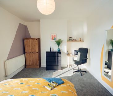 Room in a Shared House, Great Clowes Street, M7 - Photo 3