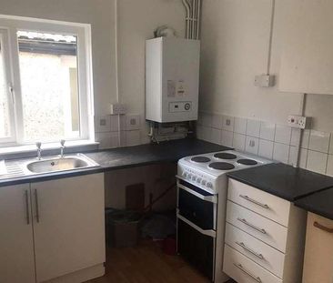 East Road, Tylorstown, Ferndale, CF43 - Photo 1