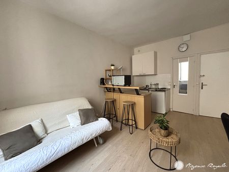 Location Appartement 1 pièce 19m² ST GERMAIN EN LAYE 78100 - Photo 2