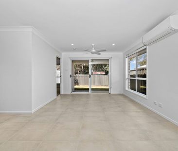 Four Bedroom Duplex - Photo 3