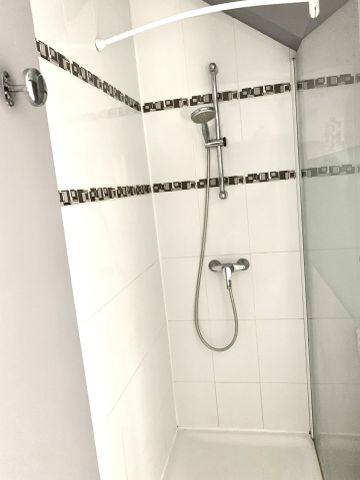 Location Appartement 3 pièces 54m² CAHORS 46000 - Photo 4