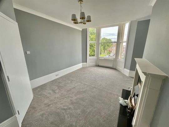 Albemarle Crescent, YO11 1XX, Scarborough - Photo 1