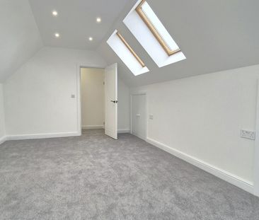 Semi-detached house to rent on - Photo 4