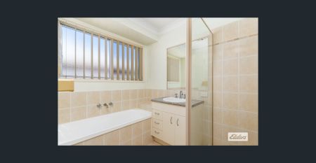 FOUR BEDROOM HOME IN QUIET CUL-DE-SAC - Photo 5