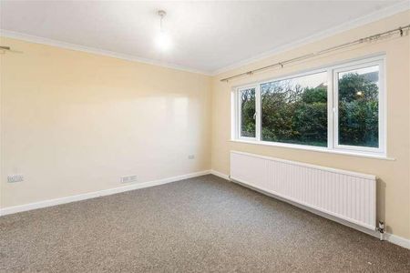 Southland Park Road, Wembury, Plymouth, PL9 - Photo 2