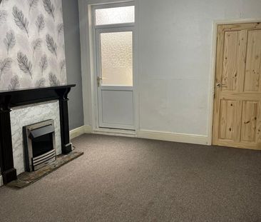 2 Bed Terraced House, Western Road, LE3 - Photo 3