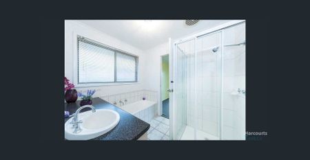 Charming 3-Bedroom Home in a Prime Location at 6 Parkview Court, LALOR - Photo 5