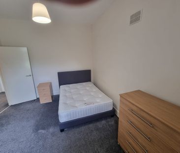 Greenhill Road, Harlesden, NW10 8UD, London - Photo 6